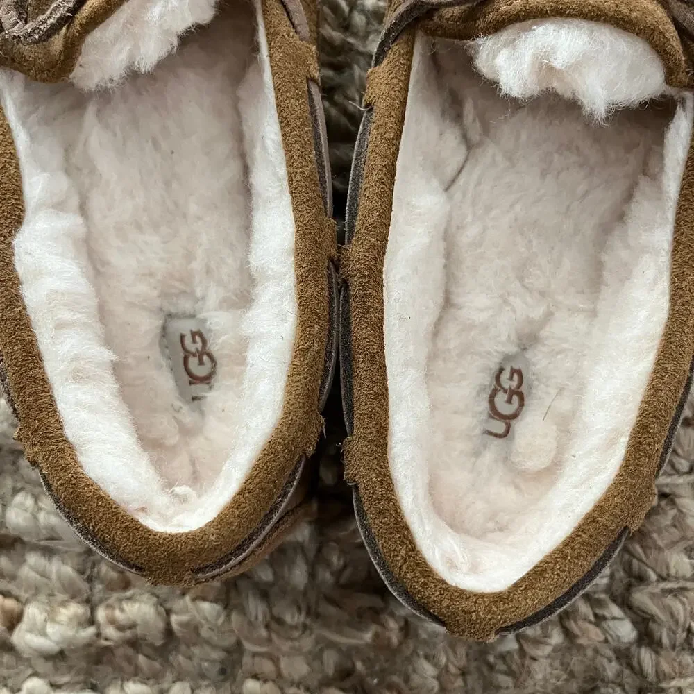UGG Kids Suede Moccasin Slippers Brown Shearling Lined Shoes Size 1 EUC